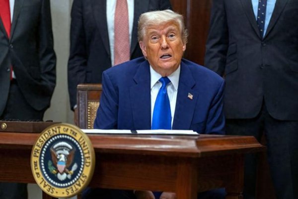 金多多 最高降九成！特朗普签署降药价行政令落地存疑，多家跨国药企股价收涨